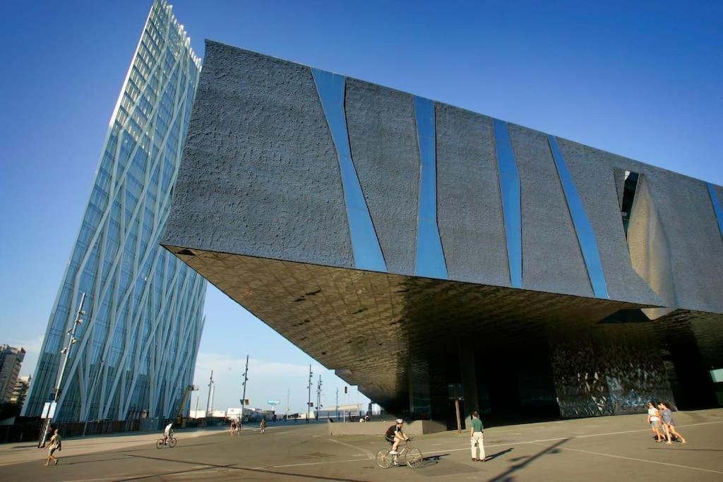 Top Family Forum Barcelona Con Piscina, Parking Y Playa A 5Min Sant Adria de Besos Exterior photo